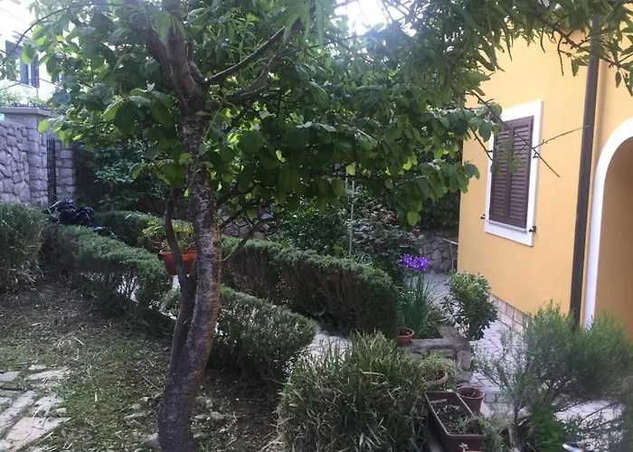 דירה With Parking Space Losinj, Losinj - 25040 *